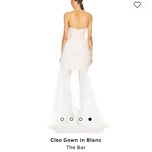 The Bar Cleo Gown in Blanc - Picture 4 of 10